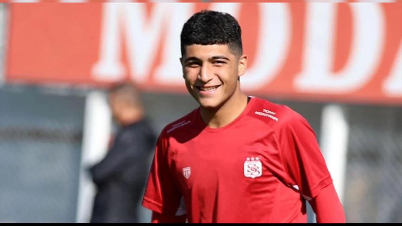 Yunus Emre'nin üzen sakatlığı