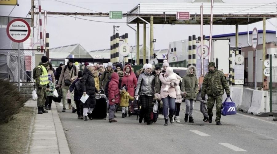 1 milyon 67 bin kişi Polonya'ya sığındı