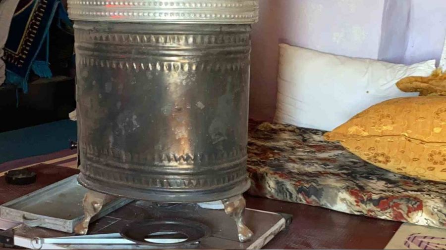 2 çocuk sobadan zehirlendi