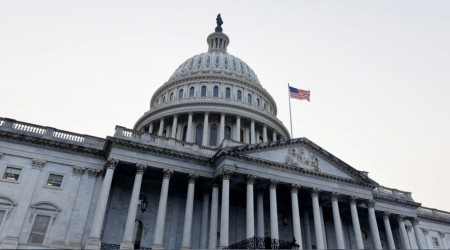 ABD Kongresinde silahlı saldırgan alarmı