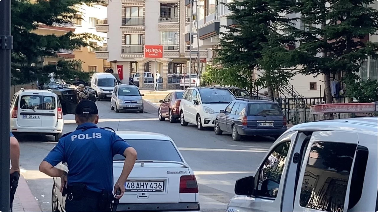 Ankara'da firari hkml market sahibini rehin ald