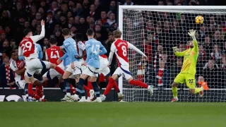 Arsenal'dan, Manchester City'e farkl tarife: 5-1