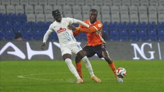 Başakşehir sahasında Rizespor ile berabere kaldı
