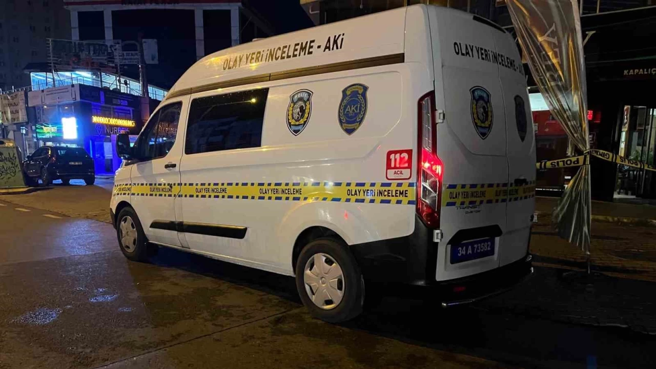 Beylikdüzü'nde kuyumcuya silahlı saldırı