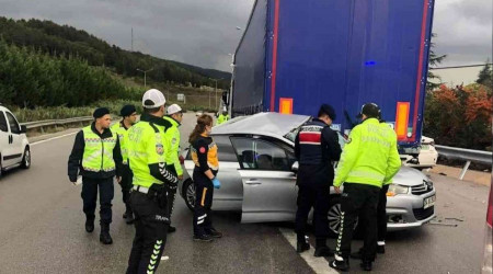 Bursa'da yağışlı hava kazayı beraberinde getirdi