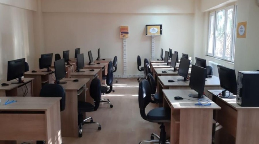 EBA destek noktalarına öğrencilerden yoğun ilgi