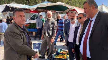 'Esnaf satamıyor vatandaş alamıyor'