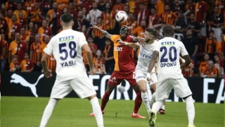 Galatasaray'a evinde byk ok 