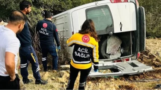 Gaziantep'te minibüs şarampole uçtu: 1 ölü, 3 ağır yaralı