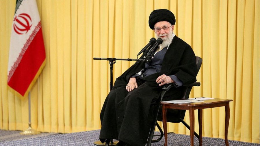 İran'dan beklenen adım... Hamaney, binlerce gösterici için af kararı verdi