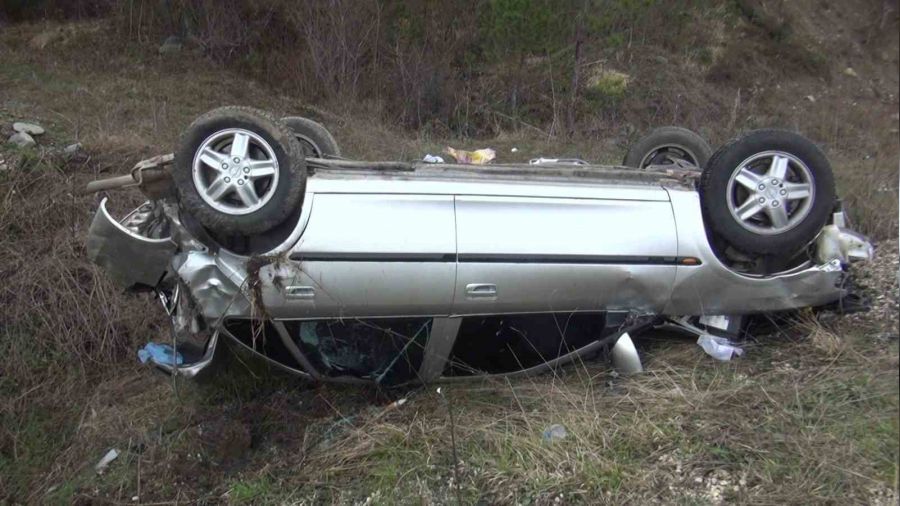 Kastamonu'da bayram ziyaretine giden aile kaza yapt: 1 l, 4 yaral