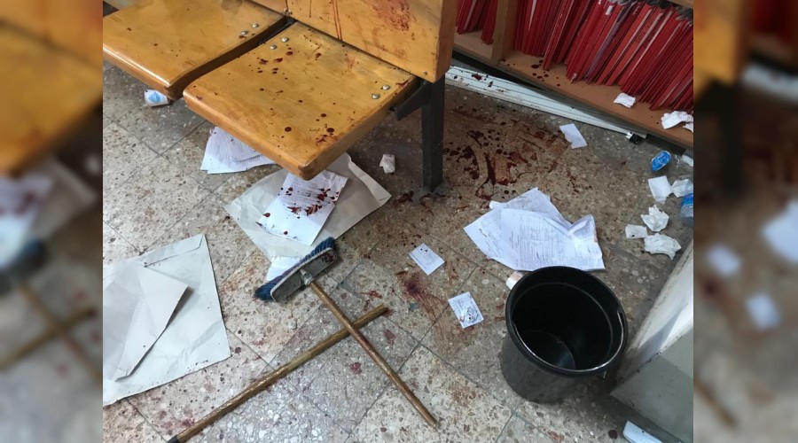 Mahkeme salonu karıştı: 8 yaralı