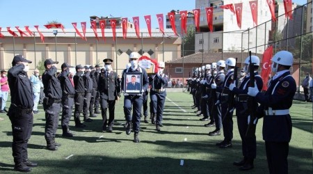 Ordu şehidini uğurladı