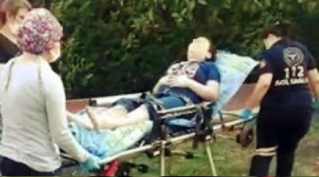 Parkta oynayan çocuğun nefesi kesildi