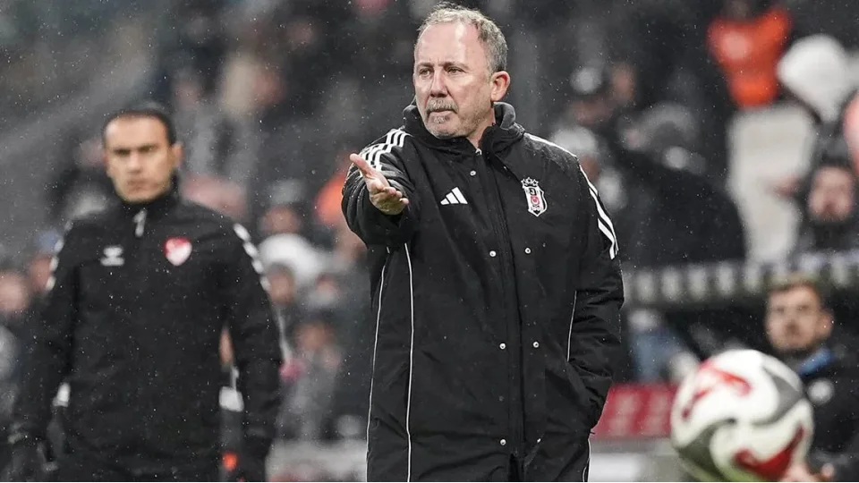 Sergen Yalçın: 'Kendi geleceğimi değil, kulübün geleceğini düşünüyorum'