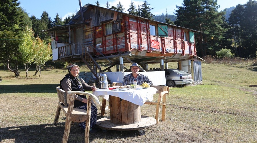 'Sevgi emek ister, sadakat ister'