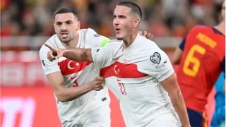 Türkiye Dünya Kupası eleme grubunu İspanya beraberliği ile tamamladı