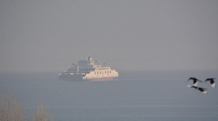 Trkiyenin en byk feribotunun Van Glndeki sisli yolculuu