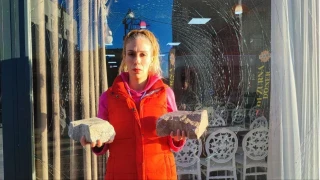 Adana'daki taşlı saldırıyı iş yeri sahibi oğluna yaptırmış