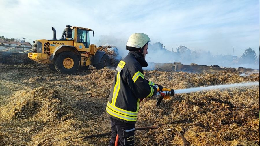 Amasya'da 90 ton saman alev alev yand