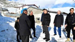 Ardahan'da kar son yılların en büyük tahribatına sebep oldu