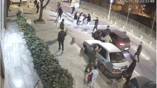 Arnavutköy'de işten çıkarılan genç kız sinir krizi geçirdi