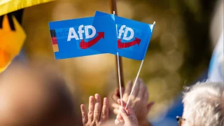 Ar sac, gmen kart Alternative fr Deutschland (AfD), Avrupa'nn en byk ekonomisi Almanya'da poplist bir dalgayla byyor