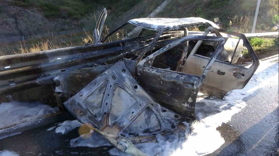 Bariyer otomobilin önünden girdi, arkasından çıktı