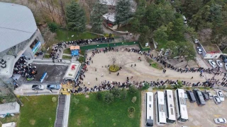 Bursa teleferikte Uludağ kuyruğu