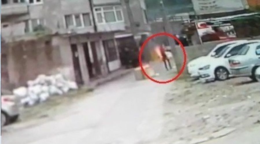 Bursa'da üzerine benzin döküp kendini ateşe veren genç kurtarılamadı