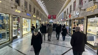 Bursa'da Vakıfların fahiş kira zammı esnafı vurdu