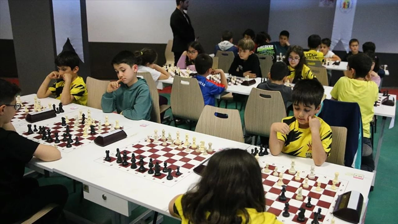 Diyarbakır'daki turnuvaya 17 ilden 150 sporcu katıldı