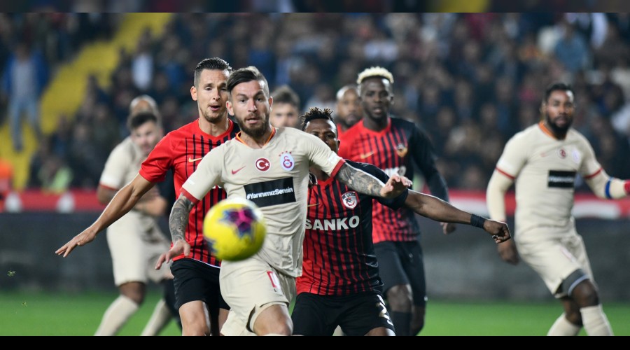 Eksik Galatasaray kritik sınavda