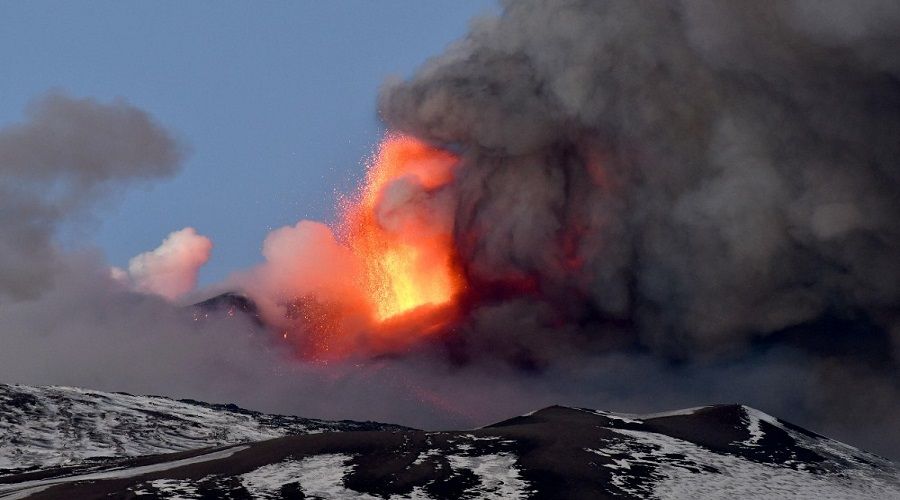 Etna Yanarda faaliyete geti