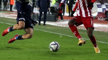 Fenerbahçe 5 eksikle Sivas karşısında