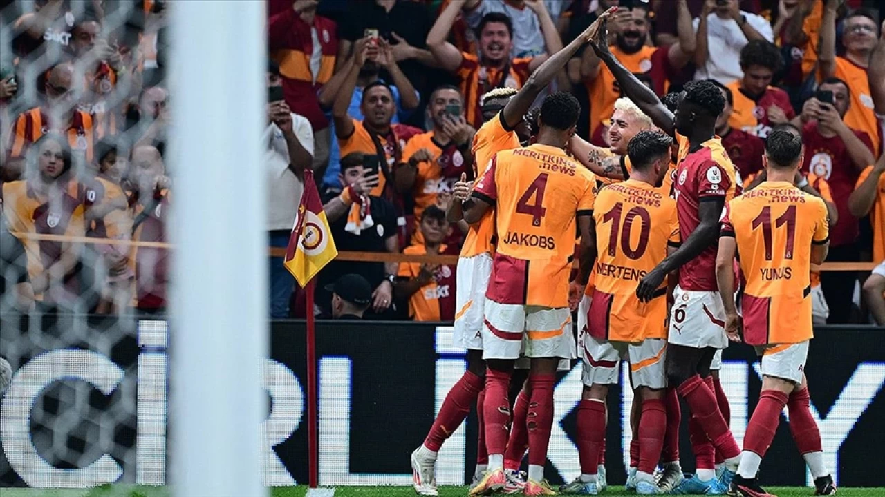 Galatasaray, sve takmlarna kar zorlanyor