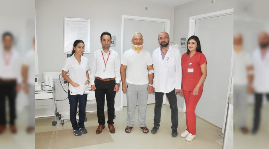 Geçmeyen omuz ağrısı çekiyorsanız boyun fıtığına dikkat