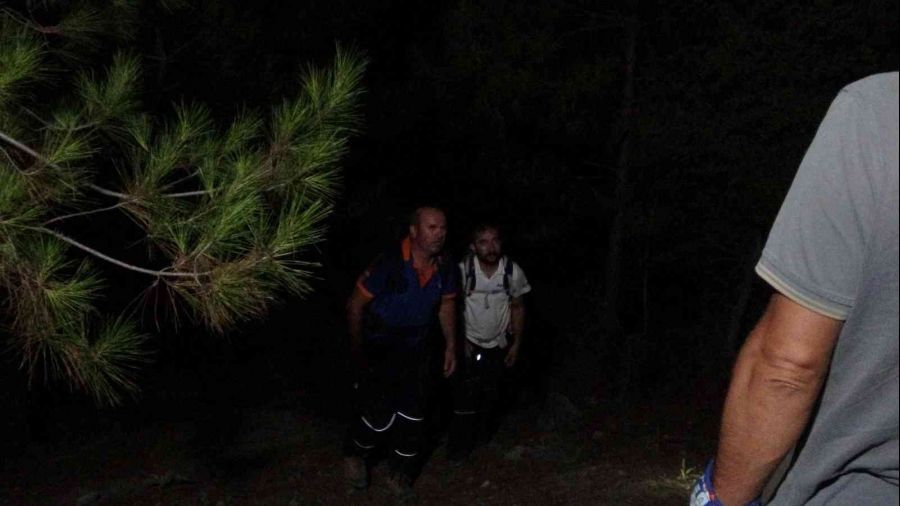 Isparta'daki kanyonda mahsur kalan üç kişi kurtarıldı