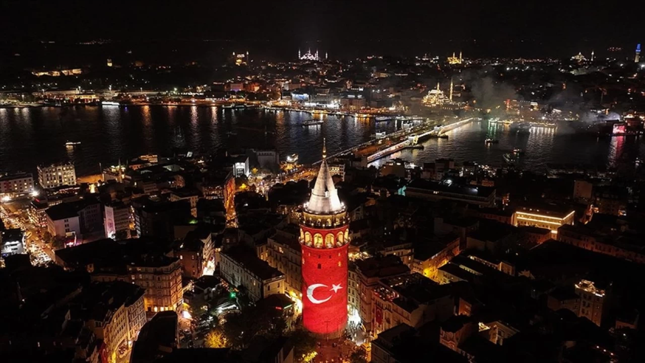 İstanbul ışıl ışıl