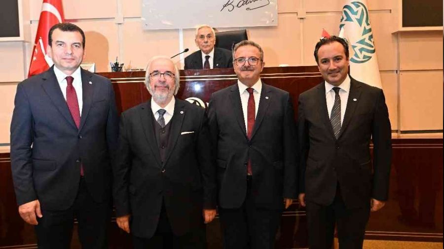 İTO Meclis Başkanlığı'na Erhan Erken seçildi