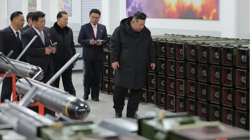 Kuzey Kore'de taktik güdümlü füzelerin üretimi 2,5 katına çıkarılıyor