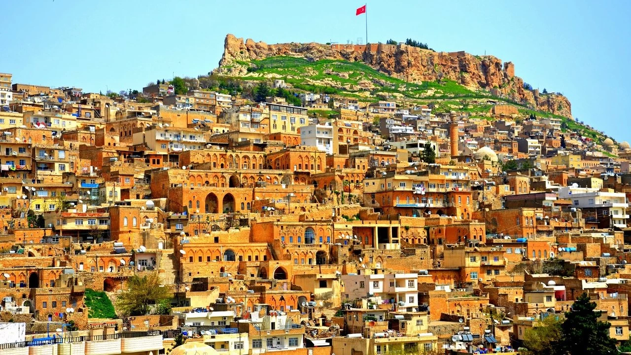 Mardin: Tarihin ve kltrn i ie getii bir ehir