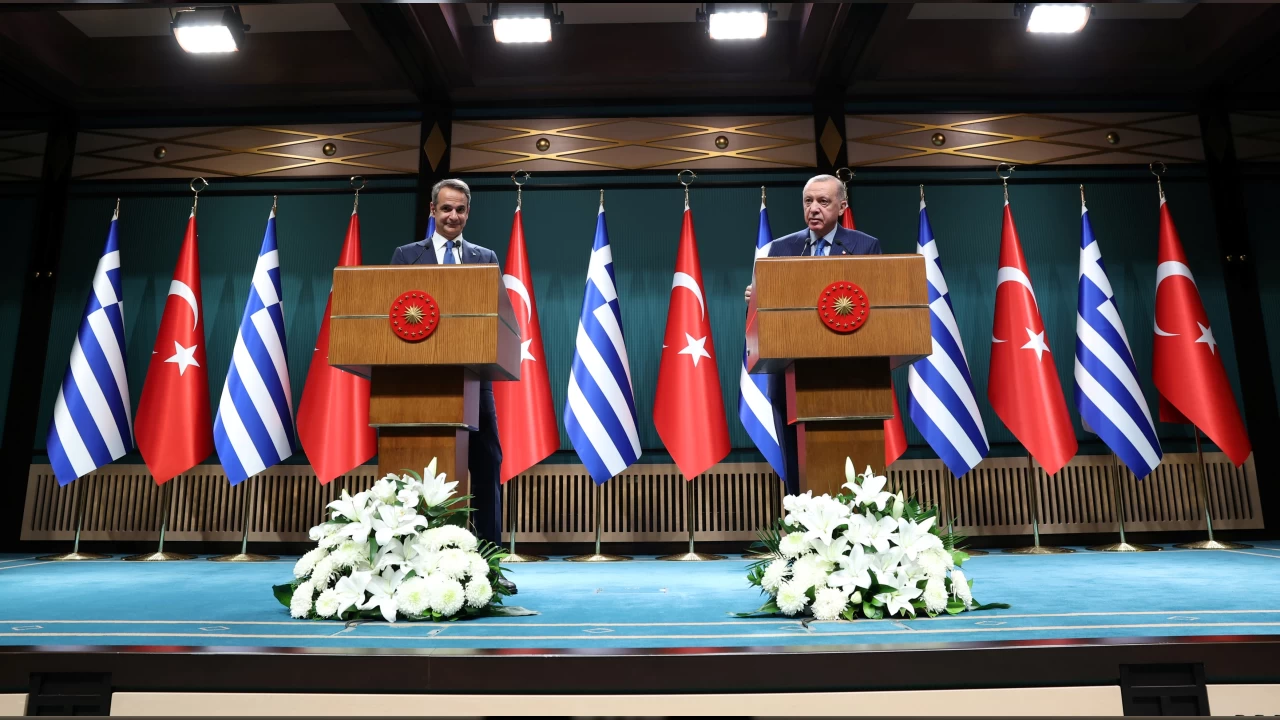 Miçotakis'in ziyareti 5 saat bile sürmedi