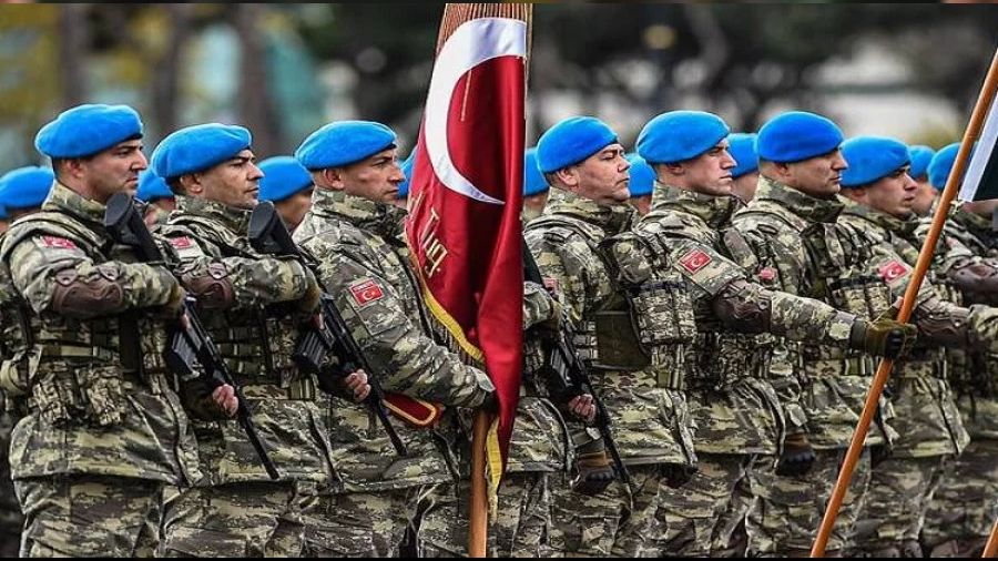 NATO İstedi Türk askeri Kosova'ya gidiyor