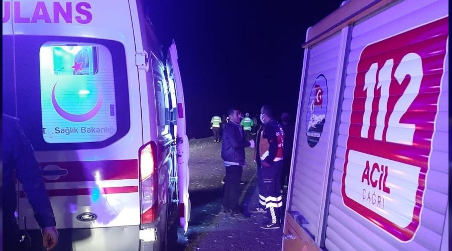 Otomobil baraj gölüne uçtu