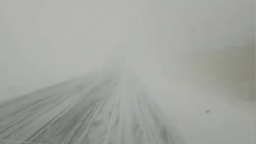 Palandöken geçidinde sis ve fırtına etkili oluyor