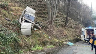 Rize'de aaca arpan aratan frlayan src hayatn kaybetti