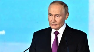  Rusya Devlet Bakan Vladimir Putin, BRICS'e, 34 lkenin katlmak istediini belirterek, "BRICS'e ynelik ilgi artyor" dedi