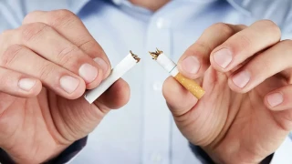 Sigara satışında TC kimlik numarası isteneceği yönündeki iddialar kamuoyunda geniş yankı bulurken, Sağlık Bakanı Kemal Memişoğlu konuya ilişkin açıklama yaptı