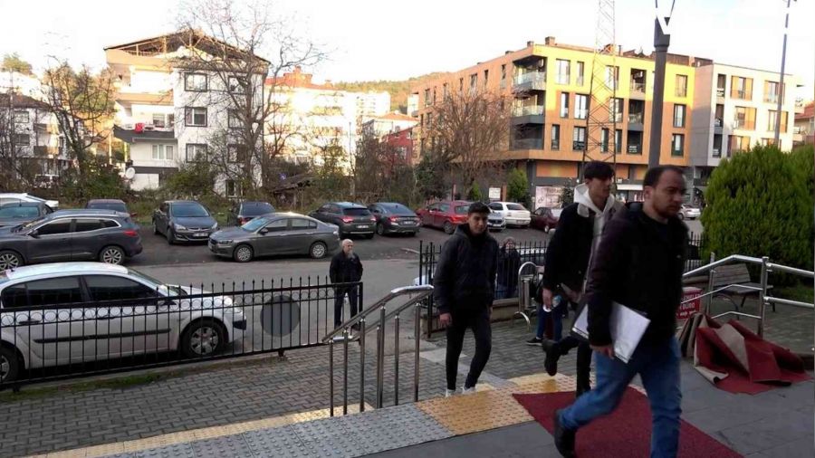 Sınıf arkadaşlarını darp eden 4 öğrenci serbest bırakıldı